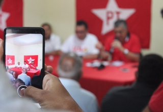 Deputado Guimarães atende imprensa do Crato em primeira agenda oficial