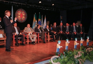 Maurício Cavalcante Filizola, recebe título de Cidadão Cratense