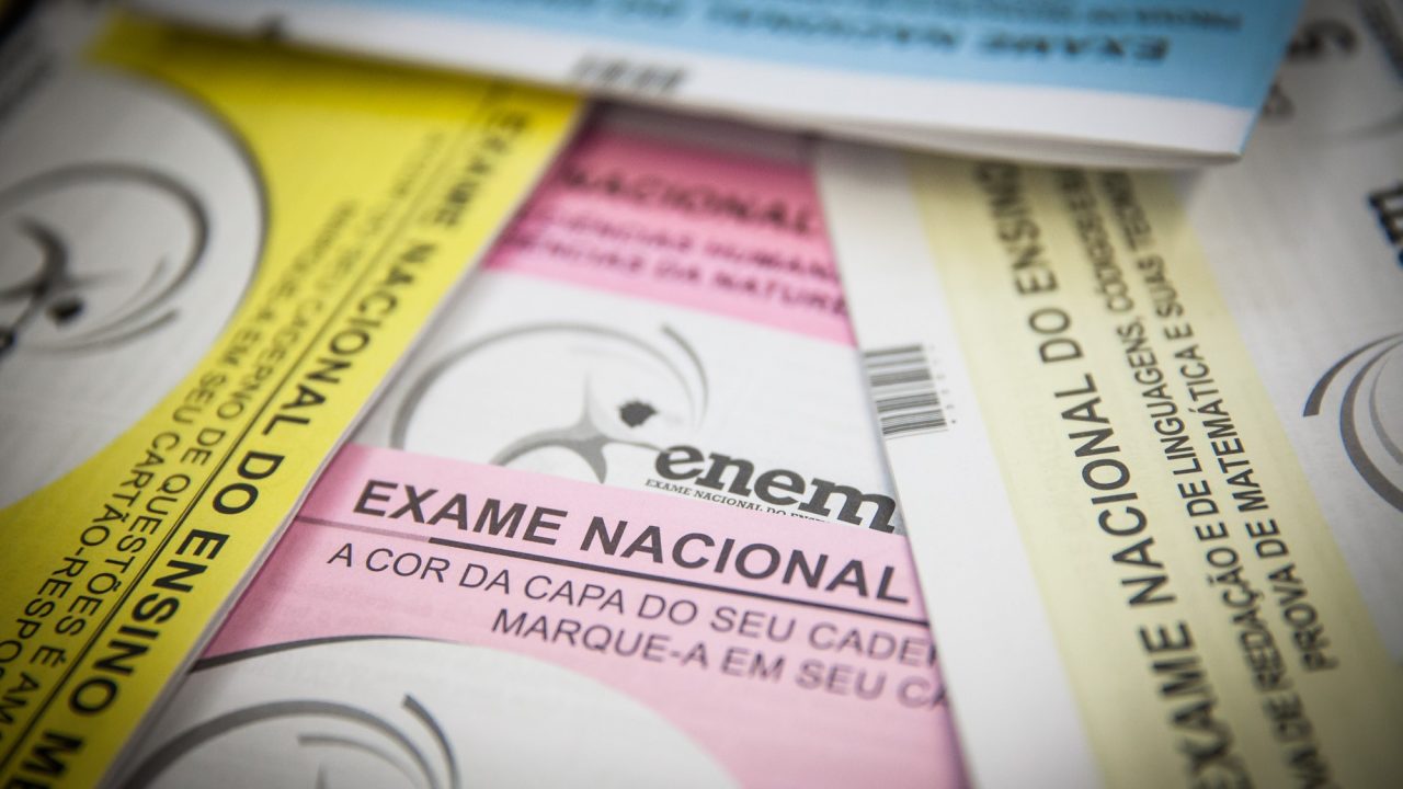 Questões 'polêmicas' devem ficar fora da prova do ENEM, diz Inep