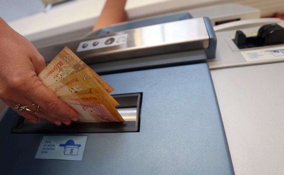 Segunda parcela do 13° deve ser paga até a sexta-feira (20)