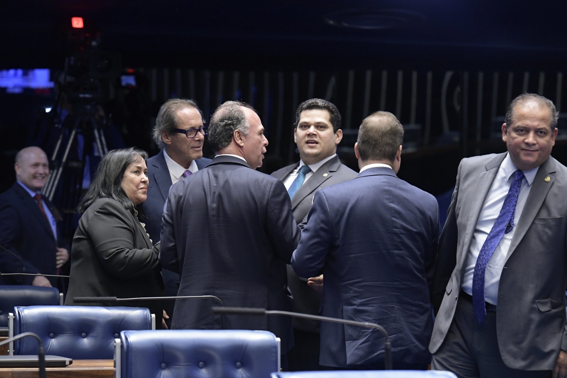 Senado Federal rejeita projeto de lei que afrouxa as regras de fundo eleitoral