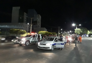 Tentativa de assalto é impedida por policial em praça de Juazeiro do Norte