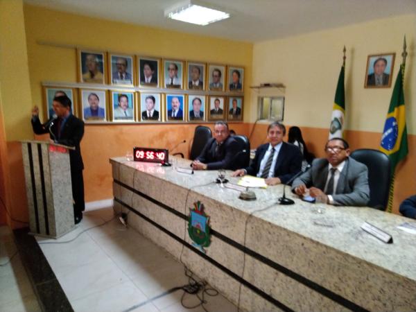 Vereadores do Crato não apresentam pautas e sessão ordinária dura menos de 10 minutos